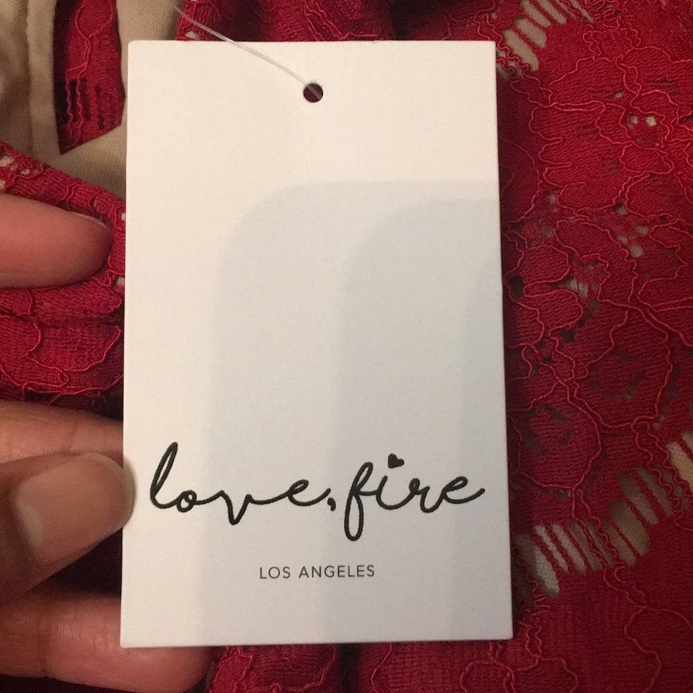 Love, fire red shirt - Picture 8 of 8